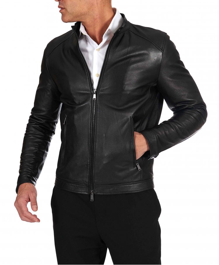 Schwarze leder biker jacke...